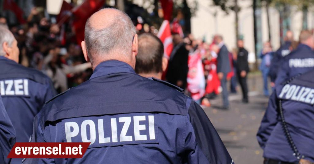 Turkey monitors activists using illegal German Spyware   